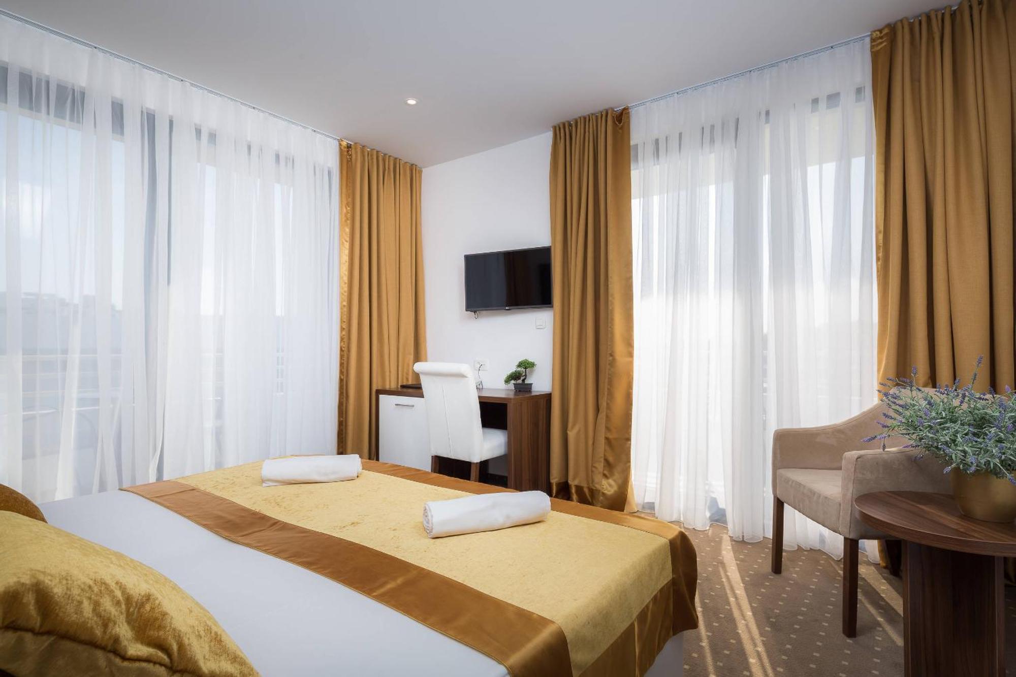 רוגוזניצה Hotel Perla מראה חיצוני תמונה