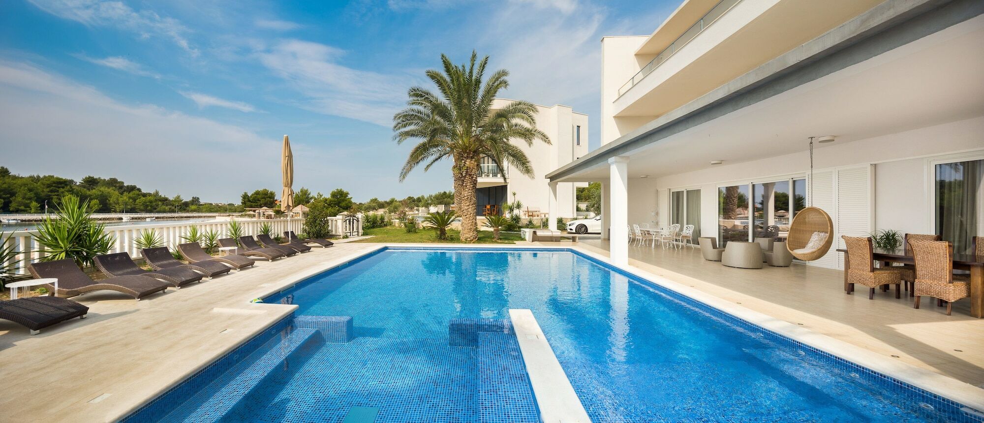 רוגוזניצה Hotel Perla מראה חיצוני תמונה