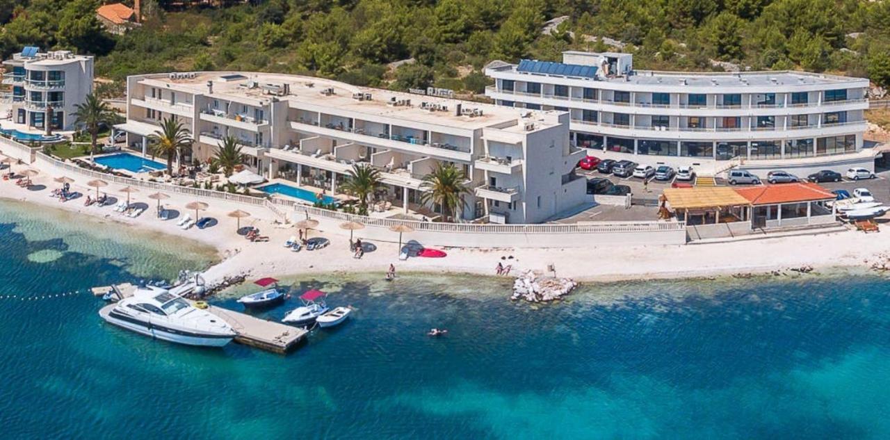 רוגוזניצה Hotel Perla מראה חיצוני תמונה